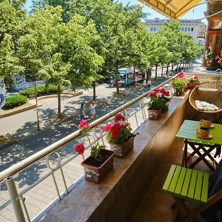 Luxury Nevena - Bogoridi Super Centre Apartment