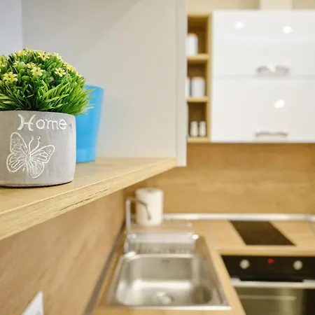 Luxury Nevena - Bogoridi Super Centre Appartement *