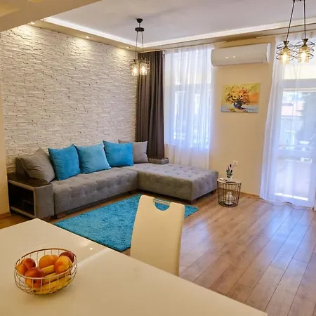 Luxury Nevena - Bogoridi Super Centre Apartment