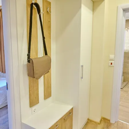 Luxury Nevena - Bogoridi Super Centre Appartement *