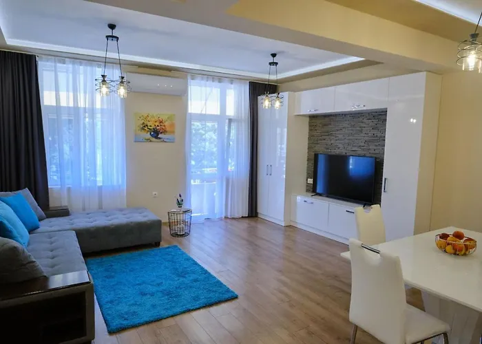 Luxury Nevena - Bogoridi Super Centre *